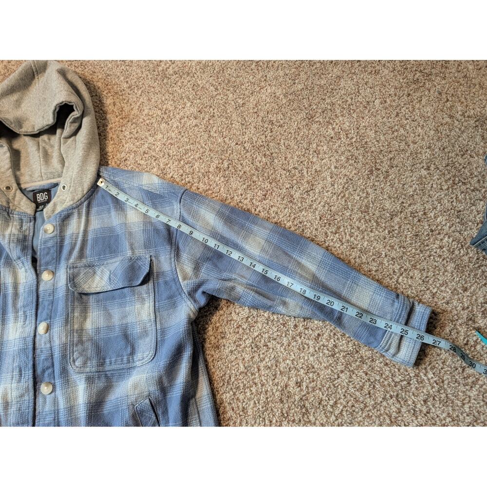 BDG Urban Outfitters Jacket Womens Small Blue Plaid Hooded Shacket Flannel - Picture 6 of 11